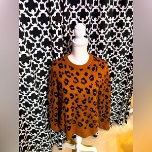 Old Navy Leopard Print Sweater Size Large